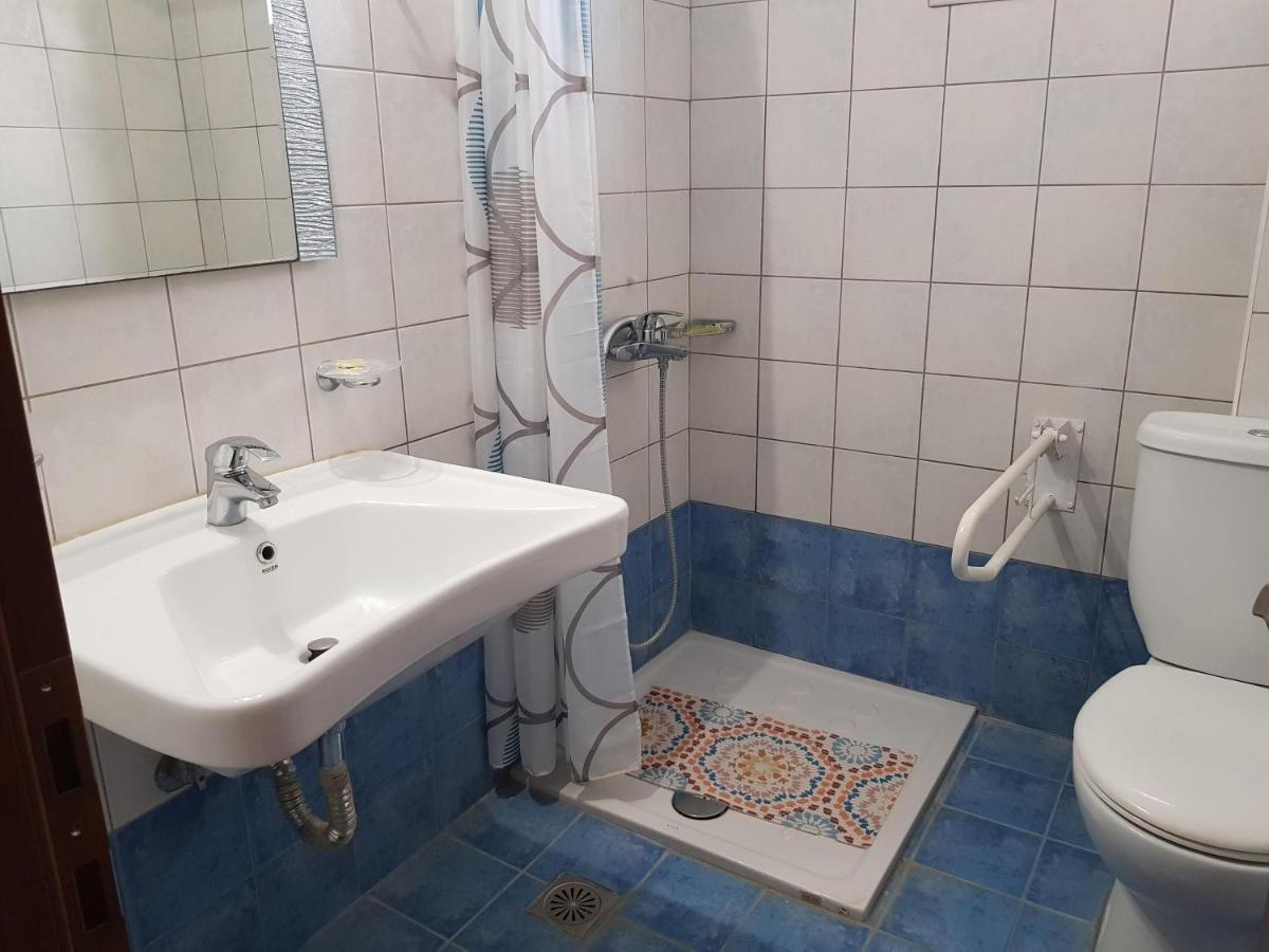Hotel Ionion Kastro-Kyllini Buitenkant foto